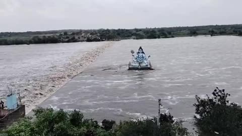 mbnr shiva at middle of the river