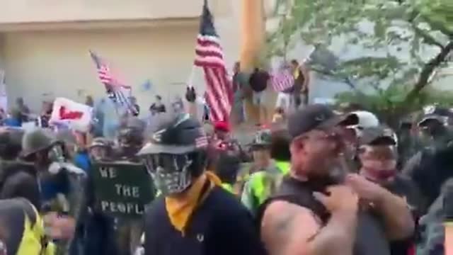 BLM & Antifa Riots 2020 - 2020-08-22-19-35-04-Portland.mp4