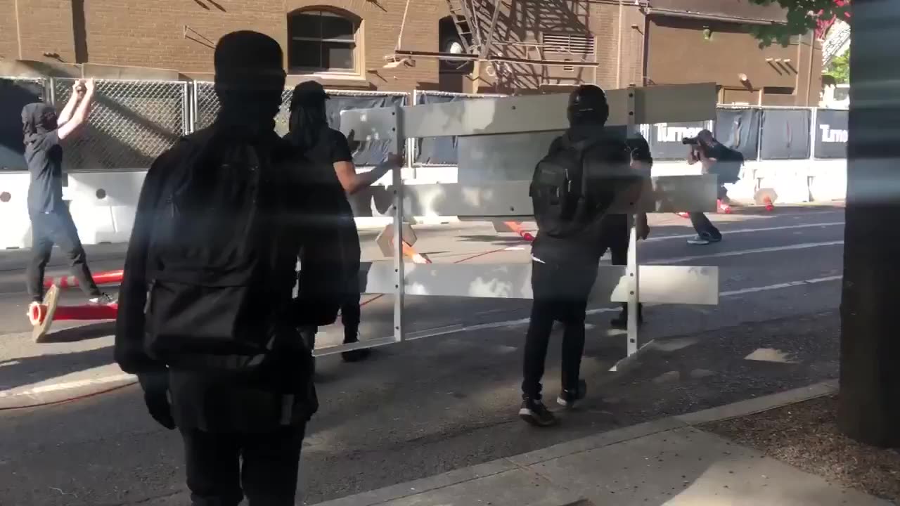 June 30 2018 portland 1.1 Antifa using construction equipment to block Patriot Prayer in Portland