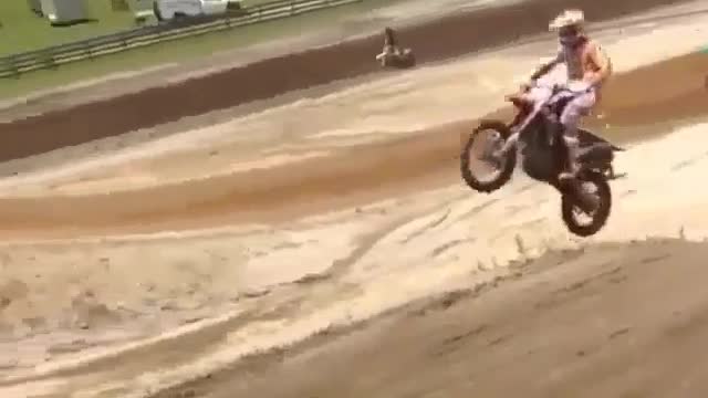 Impossible Landing In 5 Seconds