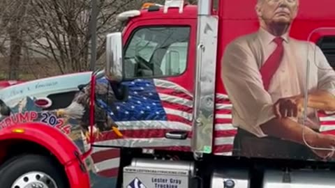 Wow, what a MAGA truck What an artist
