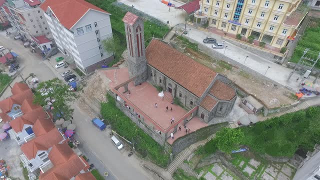 Wedding in the Tam Dao's fog