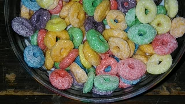 Froot Loops cereal
