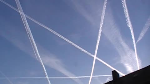 Condensation trails over Utrecht
