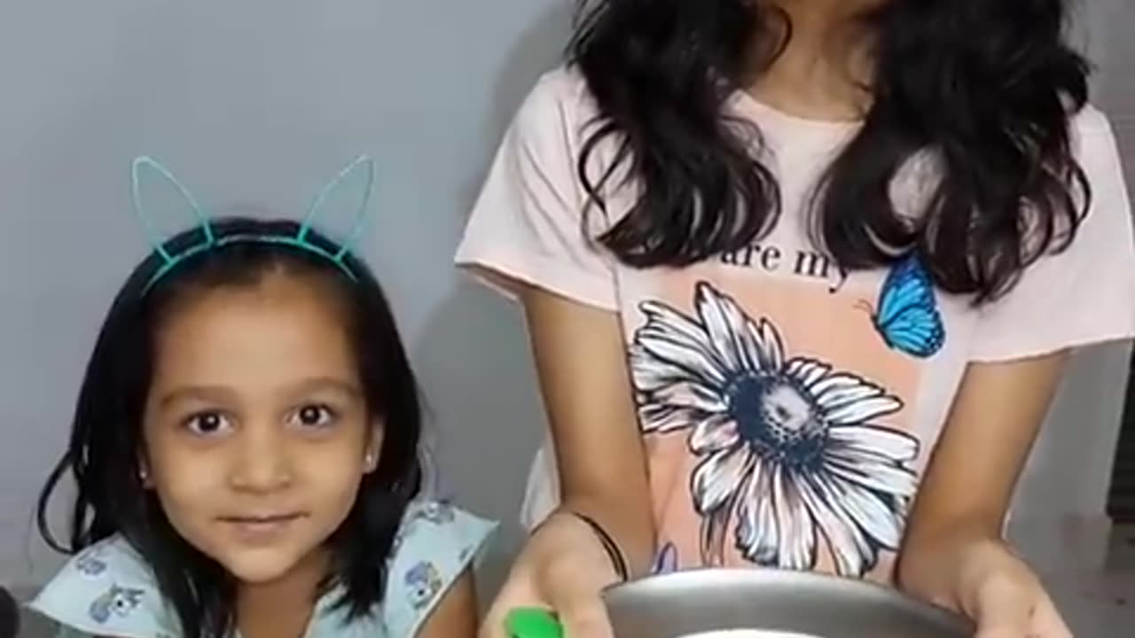 When Your Kids Are Not Hungry! 😂 | Relatable Shorts 2024 | #AayuAndVanu #ViralShorts #Parenting