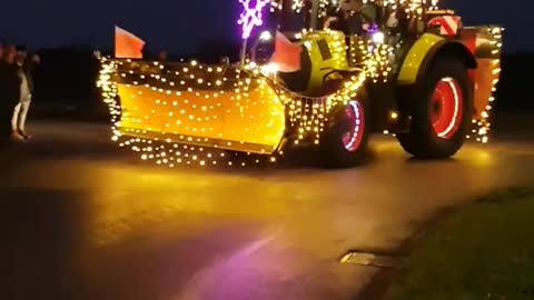 Weihnachtsparade der Landwirte 🚜