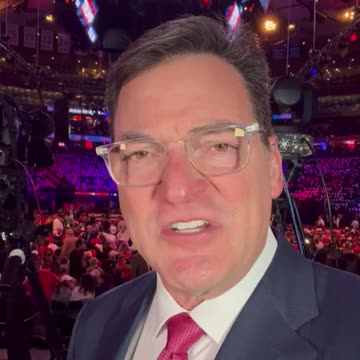 It's just about showtime here in Madison Square Garden