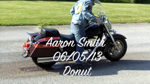 Suzuki Intruder LC 1500 Motorcycle Donut