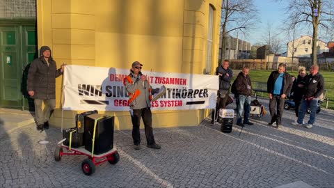 Demmin: Abschluß der Kundgebung 21-04-2022