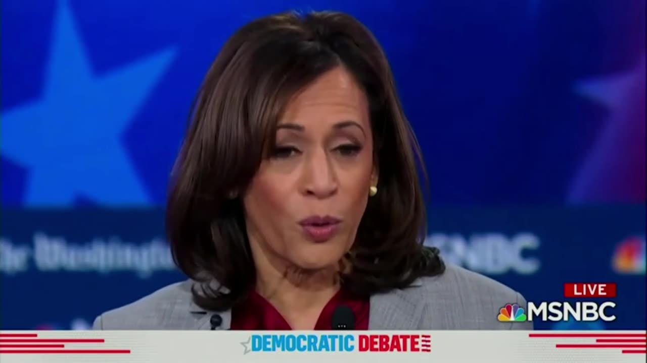 Kamala Harris Glitch In The Matrix During Democratic Debate