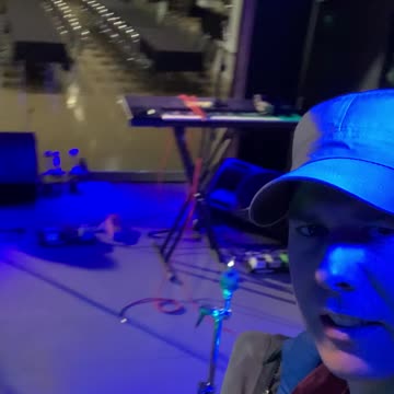 Rock and roll dream!