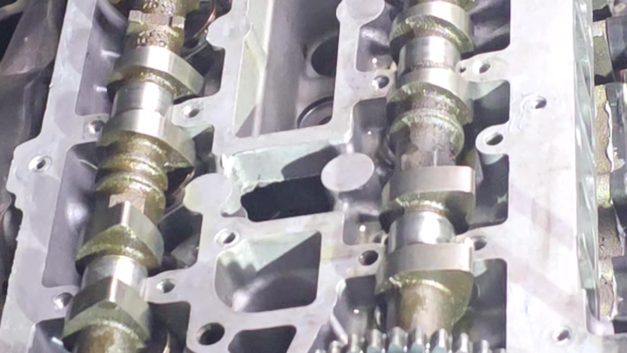 Reassemble cylinder head xc60