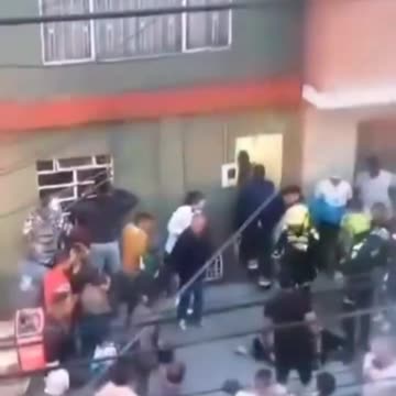 AGRESIÓN A PRESUNTO ASESINO EN ENGATIVÁ