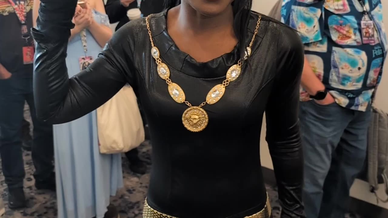 Catwoman Purrfect Cosplay at NYCC2024