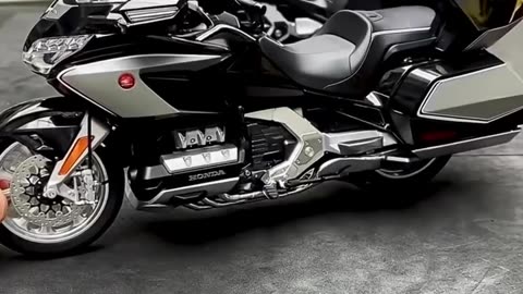 1:12 Honda gold wing die-cast model