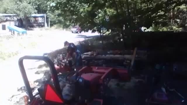 dont take much to be smarter then the wood yur cuttin