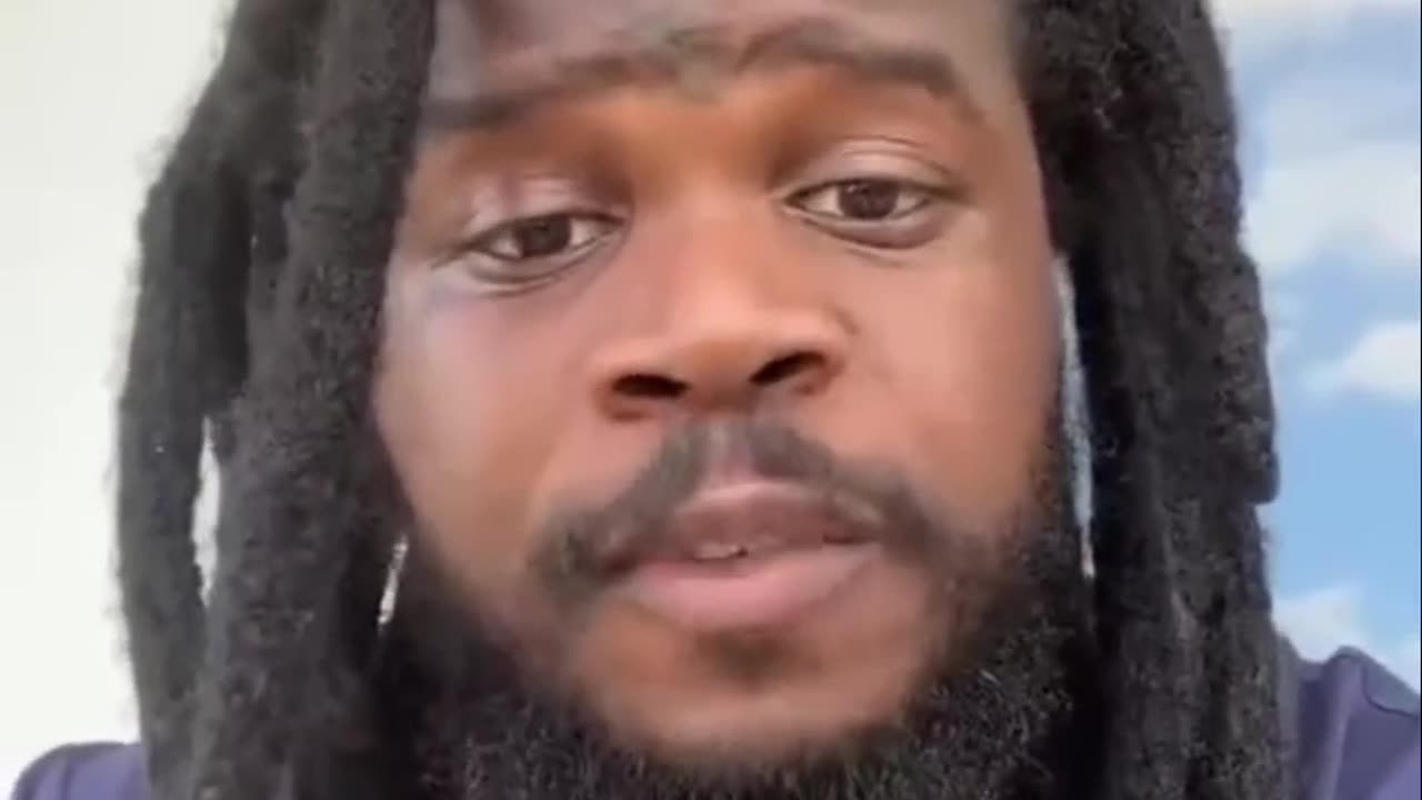 Is Natural Carnivore Diet 🦁 vs Human Cooking 🍳_ A Comparison_ 🍽️