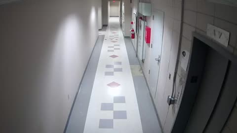 8801VZN01Elevator_2021-01-06_18h40min00s987ms.mp4