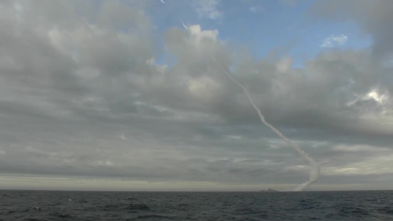 Минобороны сообщило об испытаниях гиперзвуковой ракеты