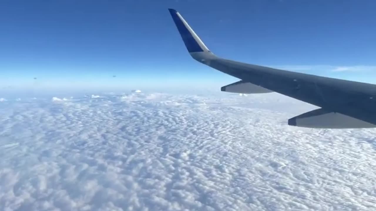 View from the plane to the sky😍🤩