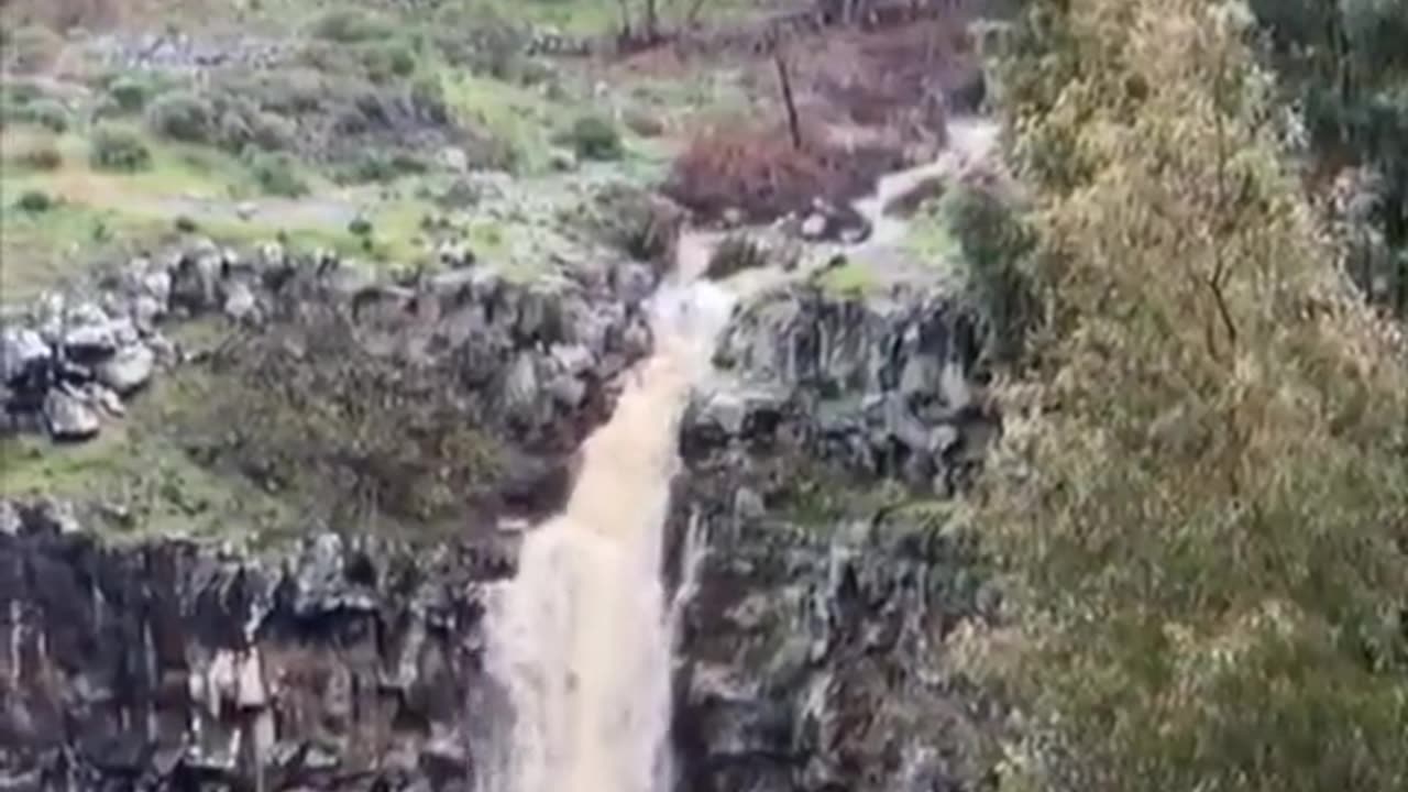 Refreshing Waters / Erfrischende Wasser