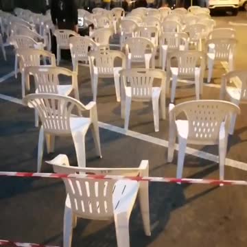 Effetto green pass - area deserta