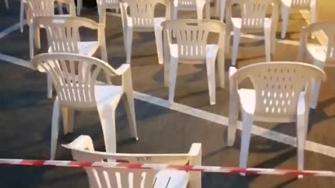 Effetto green pass - area deserta