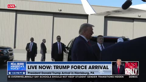 TRUMP TOUCHES DOWN IN LANCASTER, PA