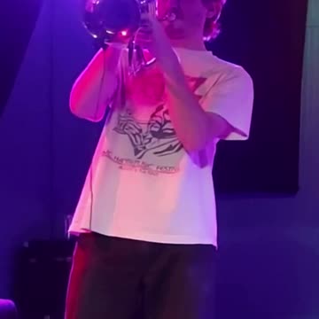 Jacob Haymans (Miki Fiki) - LIVE @ Cobra (Short 5)