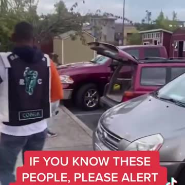 Employees Completely Helpless as Shoplifters Walk Out With Thousands Worth of Goods at Oregon Lowes