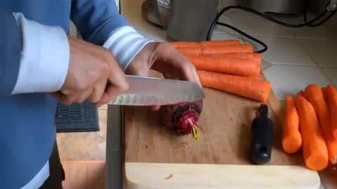 BLOOD TRANSFUSION JUICE RECIPE! - Feb 5th 2012