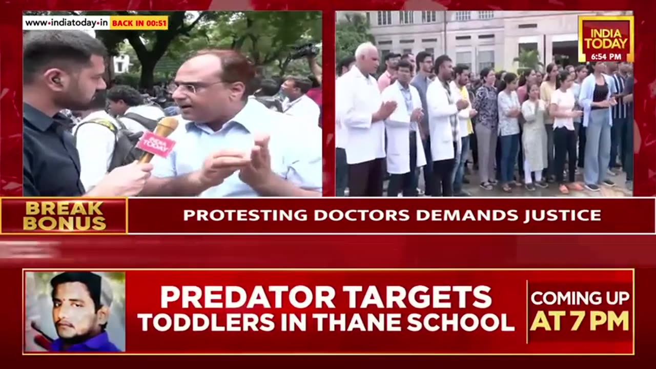 Kolkata Doctor Rape & Murder LIVE News: Shocking Revelation By Victim's Parents | India Today News