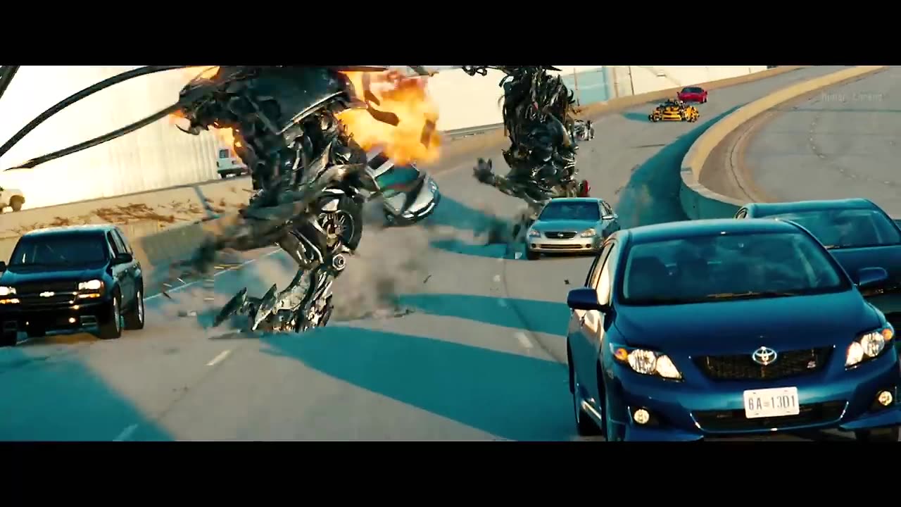 Transformers: Dark of the Moon (2011) - Freeway Chase - Only Action [4K]