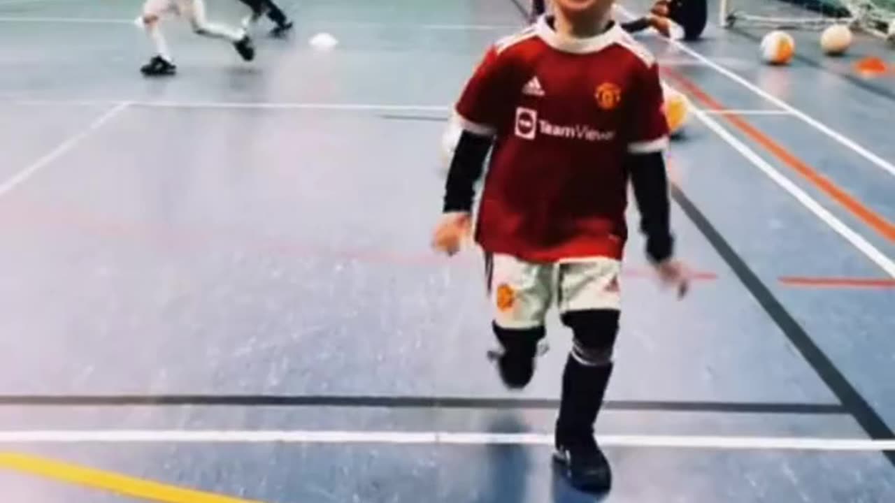 Junior boy plays footballers style❤️🔥