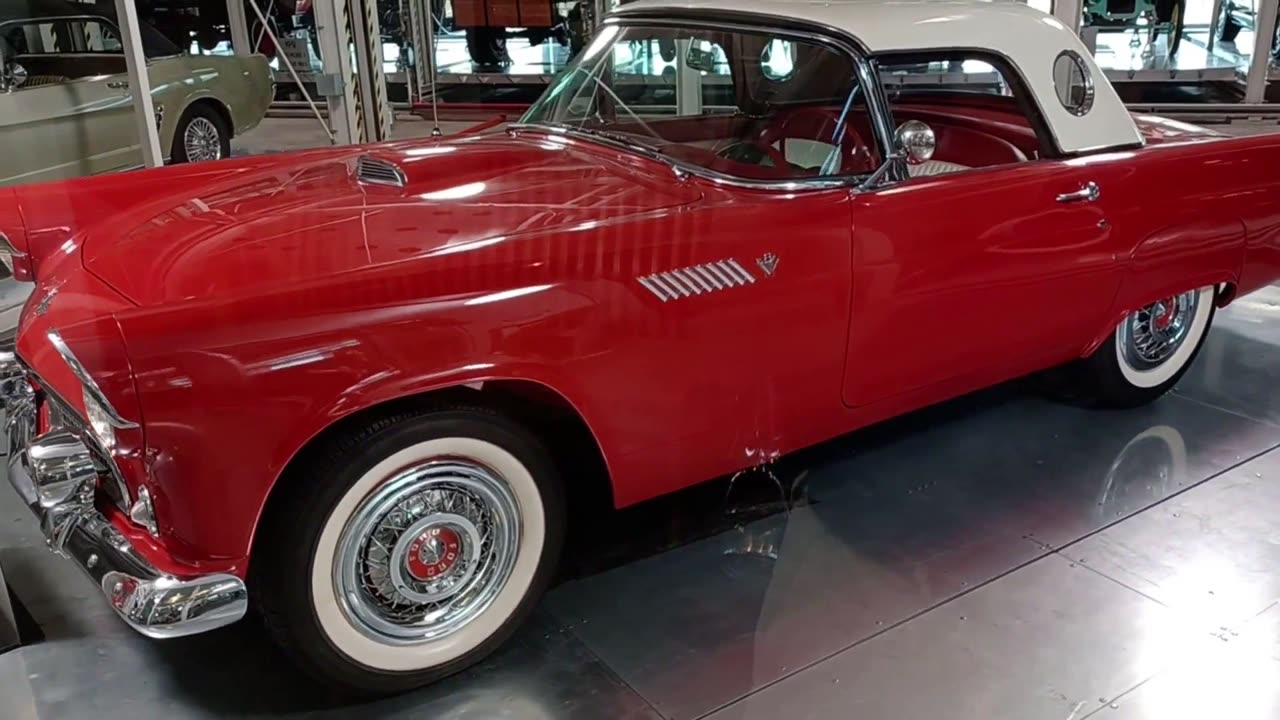 1955 Ford Thunderbird