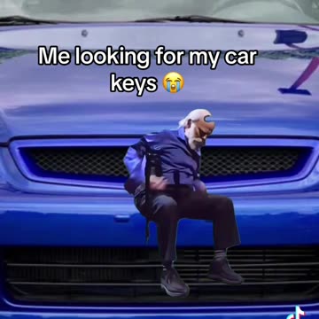 Funny meme me looking for my car keys 😭