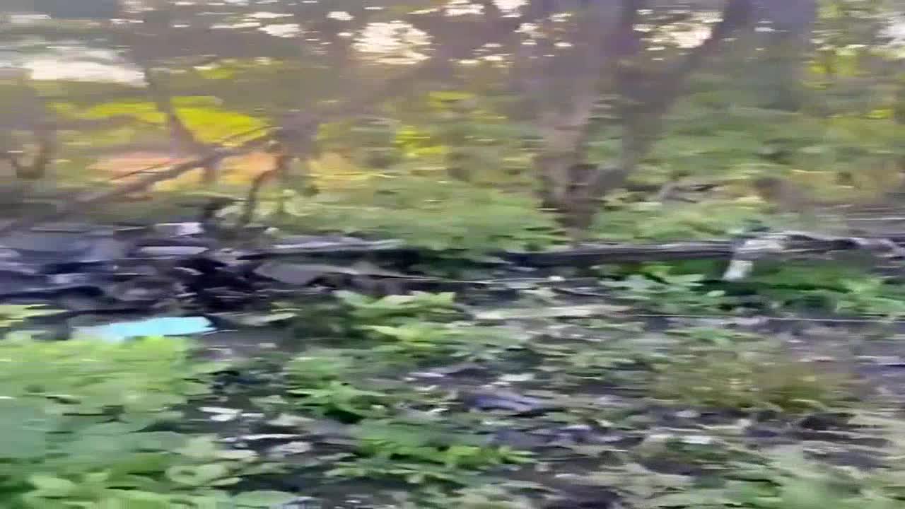 The downed Russian plane is probably an attack aircraft of KB Sukhoi, which one we are installing.