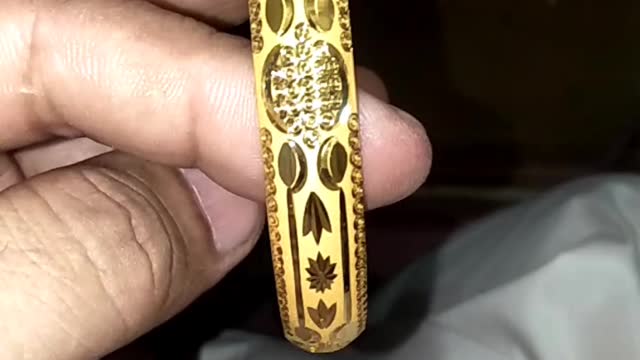 Gold bangles latest Design