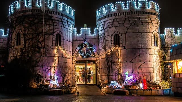 Christmas at the Muskogee Castle