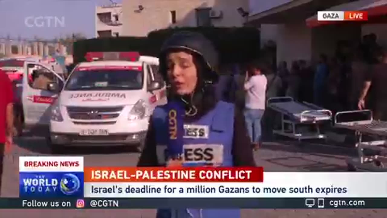 Journalist breaks down in gaza