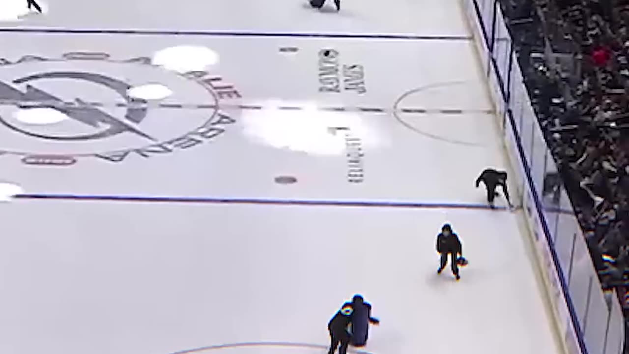 CRAZY goalie goal or hat trick_! 😱🚨🧢