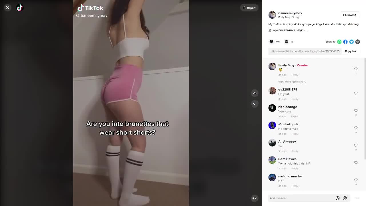 Are you into girls with short shorts