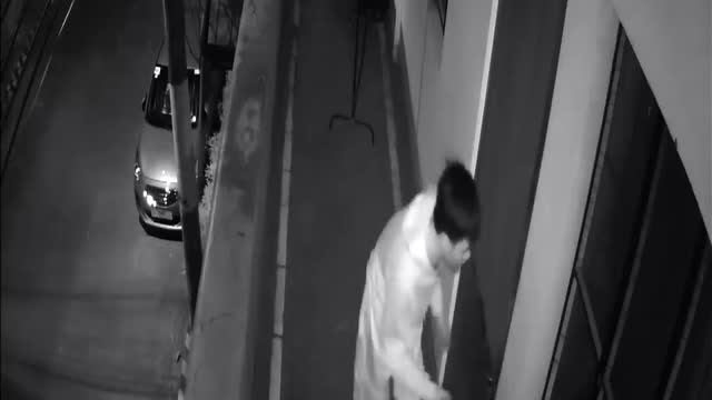 CCTV Footage of Thief