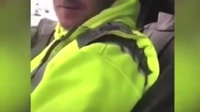 Funny Videos : Dummy of century... 😂😂