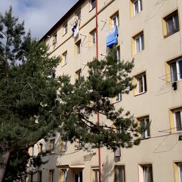 Str. Raului, langa Rusciorului, radiatie de radiofrecventa