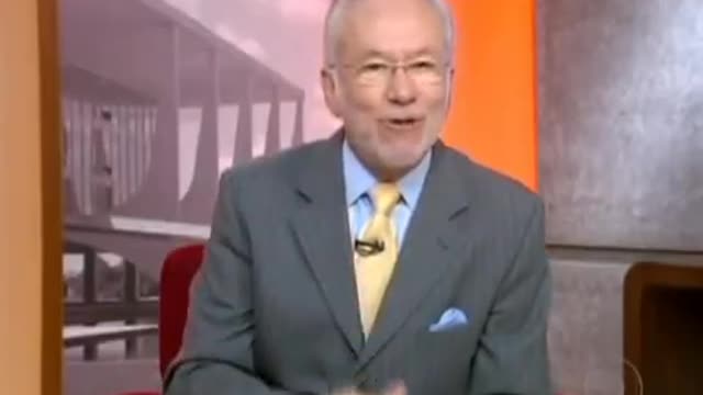 Educação sem corrigir aplaudindo a idiotacracia deforma Alexandre Garcia