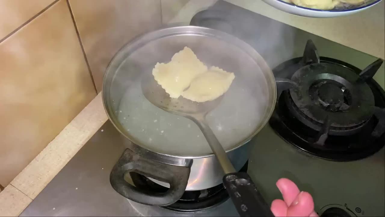 Ravioli Stuffed With Arish (Middle Eastern Cheese)