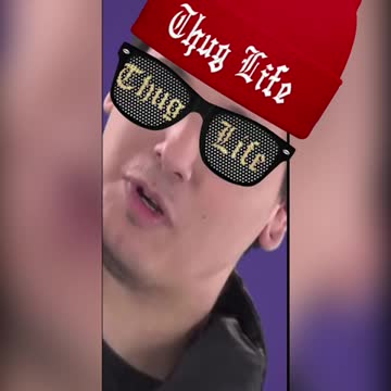 Chinese House Gecko Vs Pentatomidae (stink bug also from chi-nar)