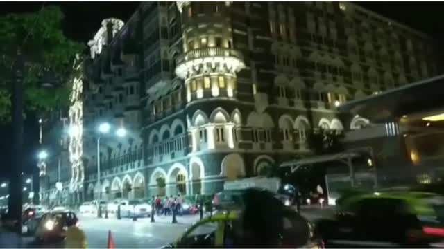 GATEWAY OF INDIA AT NIGHT