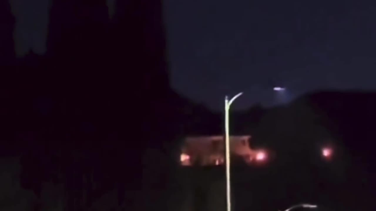 UFOs seen over Palmdale & Lancaster CA 8/16/24 !! Vid 1 of 5 !!